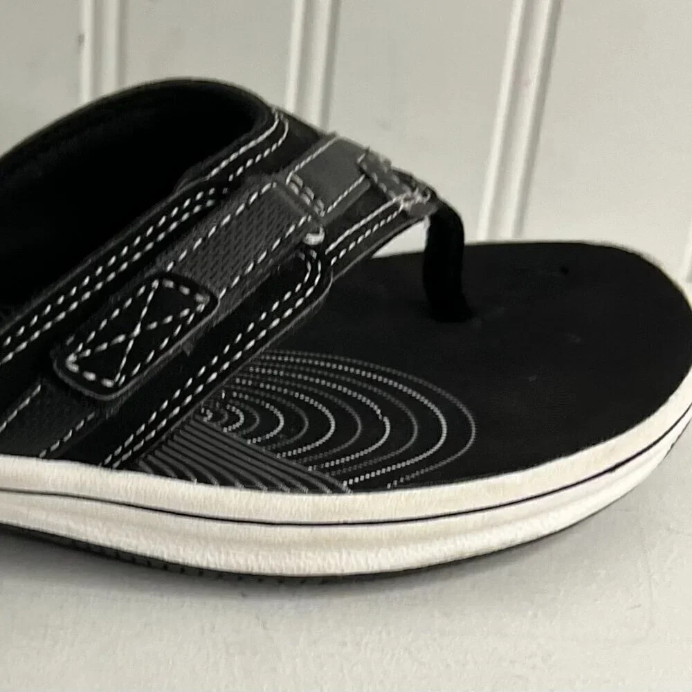 Clarks Womens Breeze Sea Black T-Strap Sandals Size 8 (7655696) FLAW